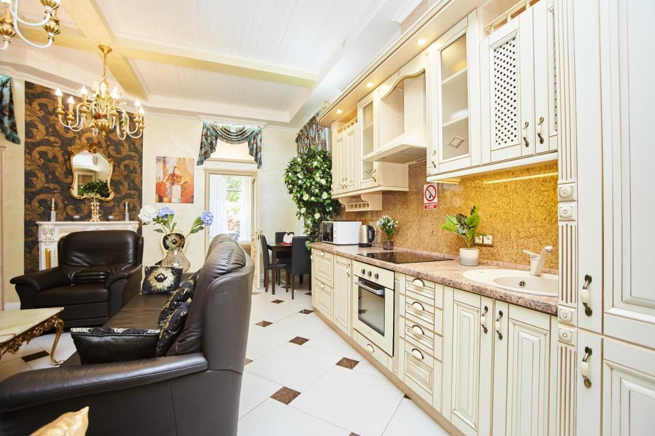 אודסה Terrace Garden Seaside Apartments מראה חיצוני תמונה