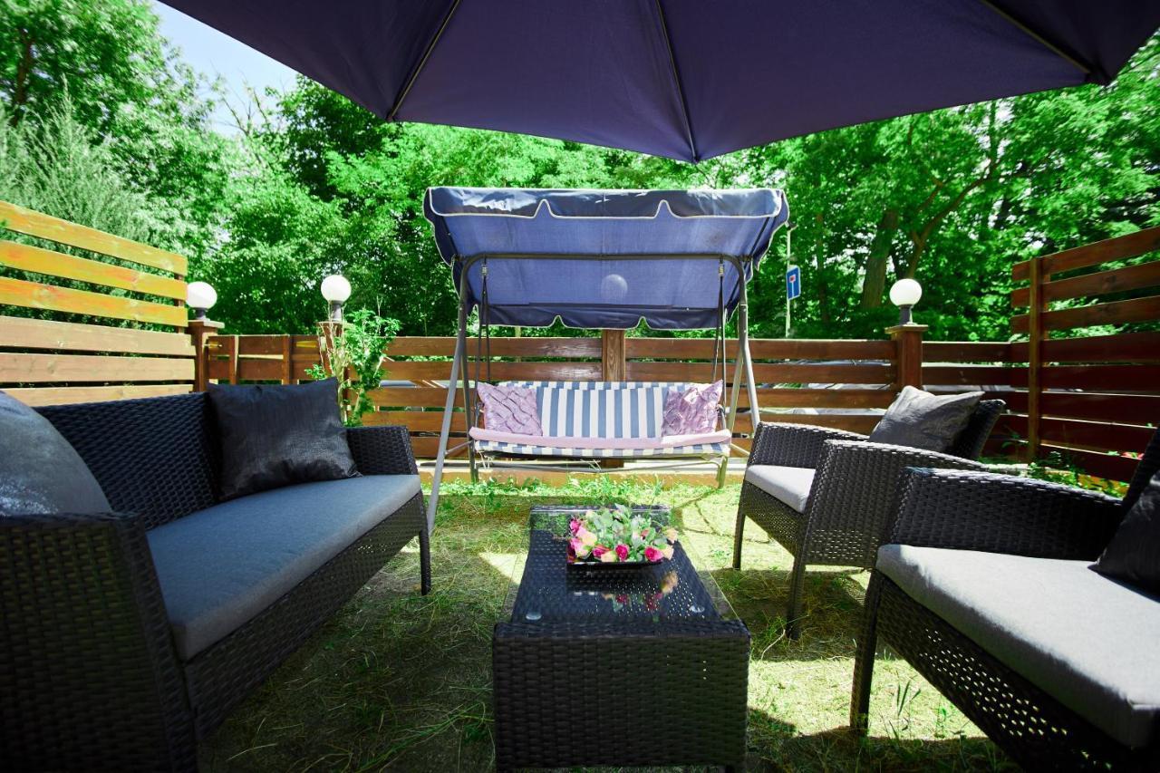 אודסה Terrace Garden Seaside Apartments מראה חיצוני תמונה