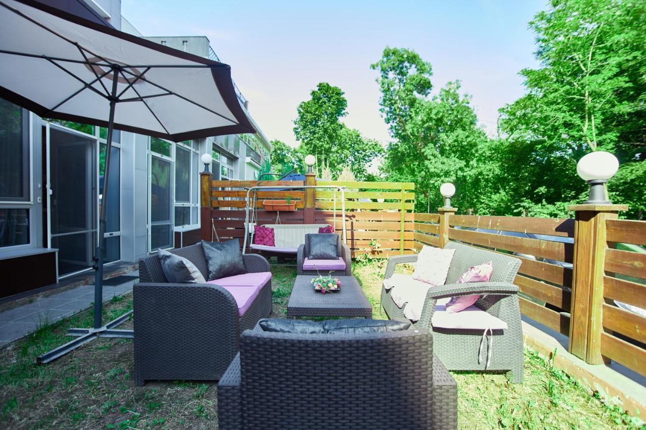 אודסה Terrace Garden Seaside Apartments מראה חיצוני תמונה